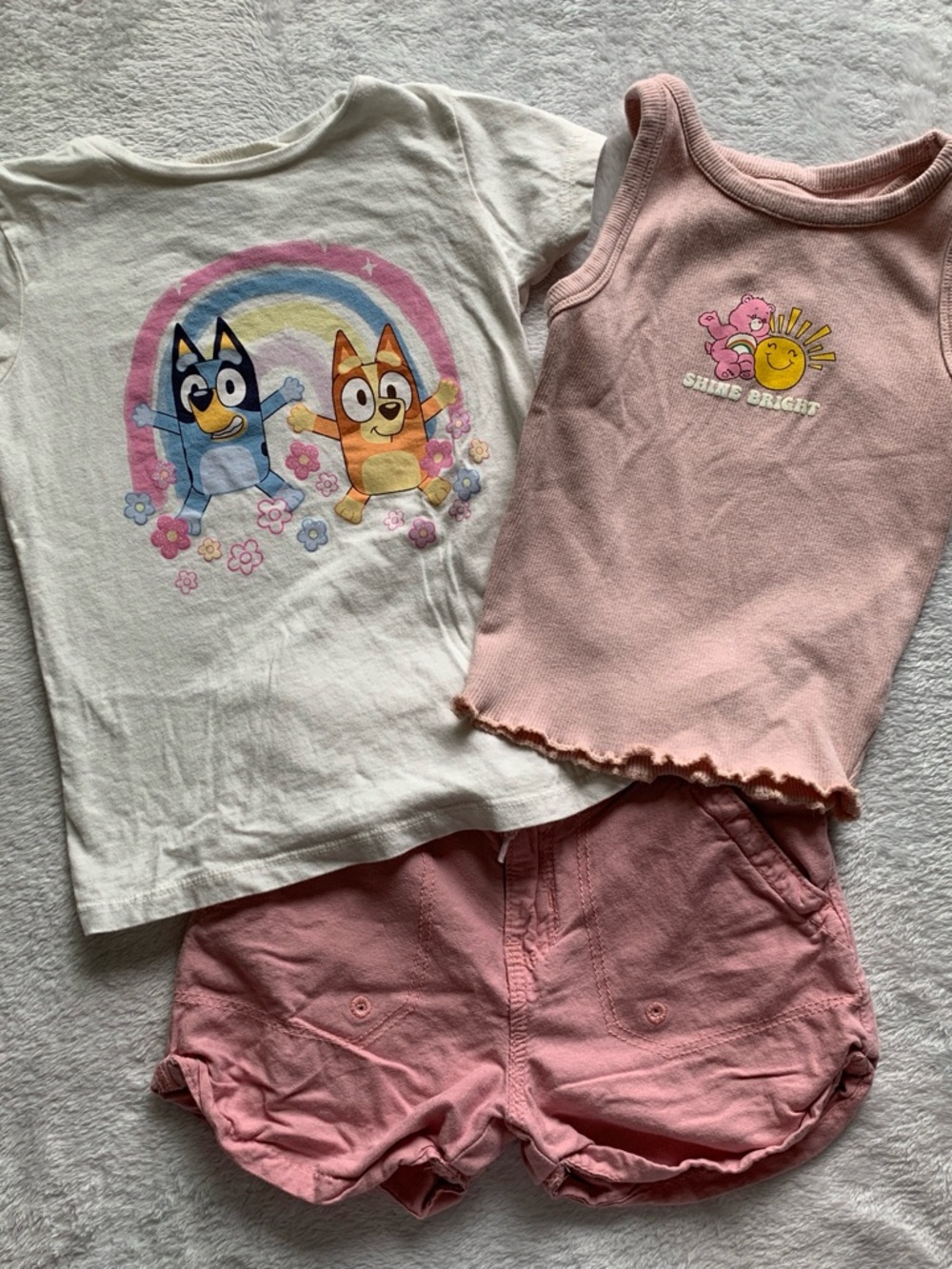 Carter's Girls Mixed Pink, White, Peach & Pastel Graphic Tops and Skirts Lot - Picture 5 of 7